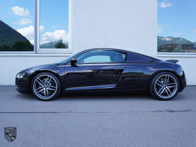 Audi R8 Coupé 4.2 V8 DSG PANTHERSCHWARZ KRISTALL S-Tronic Capristo Abgasanlage !!