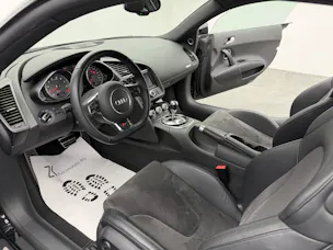 AUDI R8 Coupé 4.2 V8 DSG PANTHERSCHWARZ KRISTALL S-Tronic Capristo Abgasanlage !!