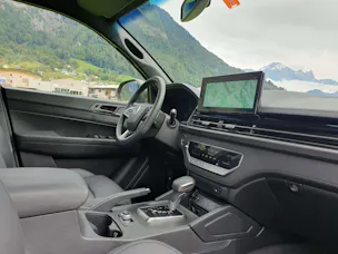 KGM -SsangYong Grand Musso 2.2 e-XDI Titanium
