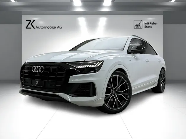 Audi Q8 55 TFSI S-Line 340PS quattro Pure White tiptronic / Panoramadach / 360° Kamera / B&O Sound / Komfortschlüssel /