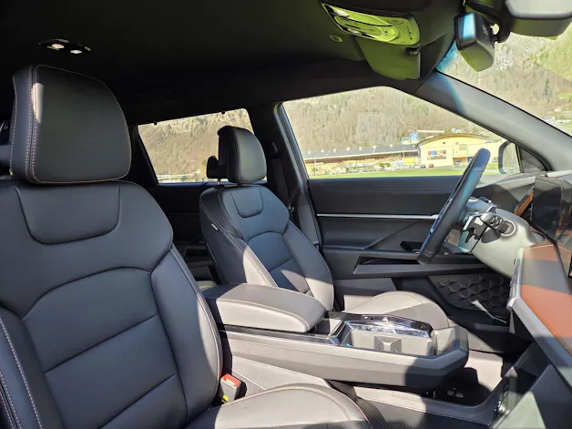 KGM -SsangYong Torres 1.5 T-Gdi Black Edition 4WD