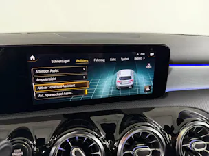 Mercedes-Benz A 45 S Performance 422PS Polarweiss AMG 4Matic+ Speedshift/ 360° Kamera / Panoramadach / Burmester / Head-Up / Night Paket /