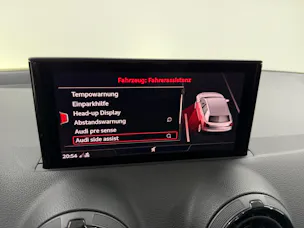 Audi Q2 2.0 TDI S-Line 190PS Edition # 1 (Quantum Grey) quattro S-tronic / RF-Kamera / Head-Up-Display / virtual cockpit /