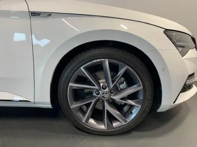 Škoda Superb 2.0 TDi SportL 4x4