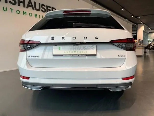 Škoda Superb 2.0 TDi SportL 4x4