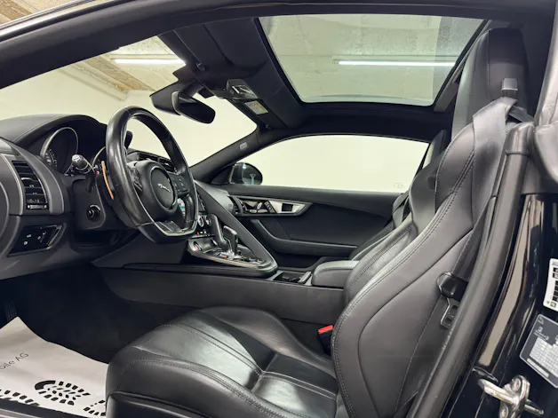 Jaguar F-Type Coupé S 3.0 V6 380PS Ultimate Black S/C ( Motorschaden )
