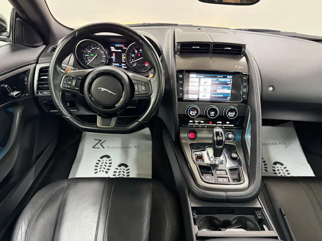 Jaguar F-Type Coupé S 3.0 V6 380PS Ultimate Black S/C ( Motorschaden )