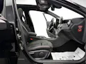 Mercedes-Benz A 200 AMG Line Cosmos Black 7G-DCT / Panoramadach / RF-Kamera / Keyless Go / Ambiente Beleuchtung /