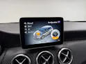 Mercedes-Benz A 200 AMG Line Cosmos Black 7G-DCT / Panoramadach / RF-Kamera / Keyless Go / Ambiente Beleuchtung /