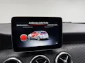 Mercedes-Benz A 200 AMG Line Cosmos Black 7G-DCT / Panoramadach / RF-Kamera / Keyless Go / Ambiente Beleuchtung /