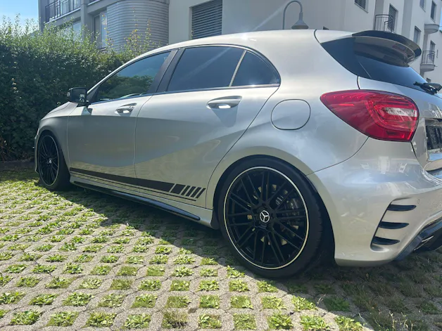 Mercedes-Benz A 45 AMG 4Matic Speedshift 7G-DCT