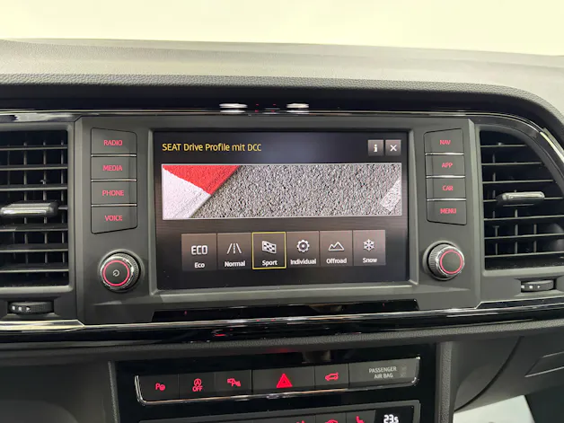 SEAT Ateca 2.0 TSI FR 4Drive 190PS DSG / 360° Kamera / ACC / Spur-Blind-Lan Assistent /