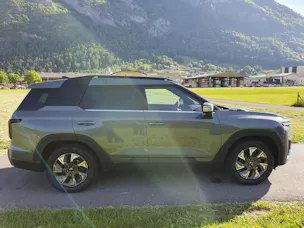 KGM -SsangYong Torres EVX Mels Edition MJ26