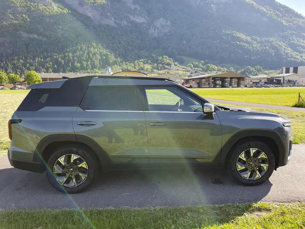 KGM -SsangYong Torres EVX Mels Edition MJ26