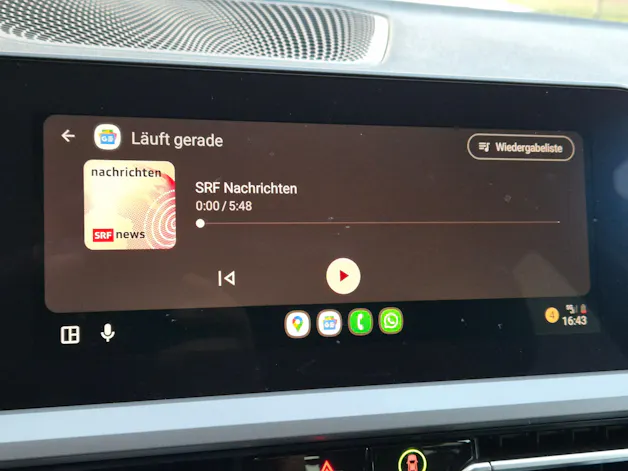 BMW 330e x DriveTouring Steptronic