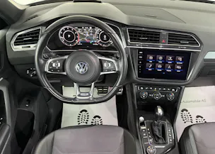 VW Tiguan 2.0TSI High. R-Line 230PS Deep Black 4Motion DSG / 360° Cam / Head-Up-Display / Keyless / Dynamiklenkung / 20J Suzuka /
