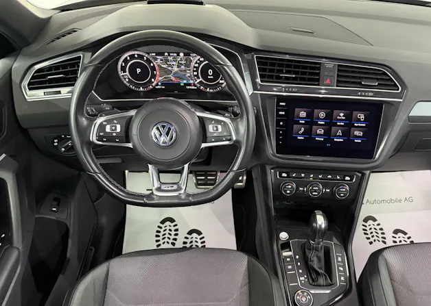 VW Tiguan 2.0TSI High. R-Line 230PS Deep Black 4Motion DSG / 360° Cam / Head-Up-Display / Keyless / Dynamiklenkung / 20J Suzuka /