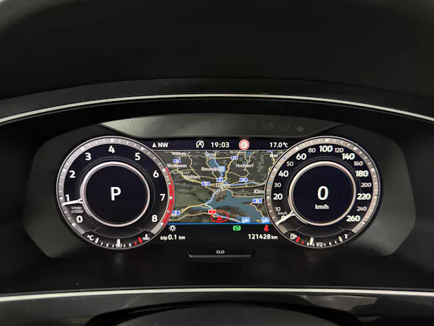 VW Tiguan 2.0TSI High. R-Line 230PS Deep Black 4Motion DSG / 360° Cam / Head-Up-Display / Keyless / Dynamiklenkung / 20J Suzuka /