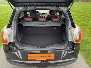 KGM -SsangYong Tivoli 1.6 e-XDi Red Rebel 4WD