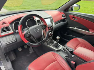 KGM -SsangYong Tivoli 1.6 e-XDi Red Rebel 4WD