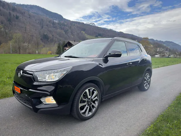 KGM -SsangYong Tivoli 1.6 e-XDi Red Rebel 4WD