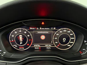 Audi A4 Avant 2.0 TFSI Sport S-Line 252PS Mythos Black quattro S-tronic
