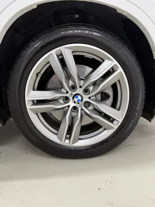 BMW X1 xDrive 25d M Sport 231PS Steptronic ★ Panoramadach ★ RF-Kamera ★ Head-Up-Display ★ Komfortzugang ★