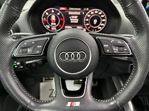 Audi Q2 2.0 TDI sport 190PS S-Line quattro S-tronic