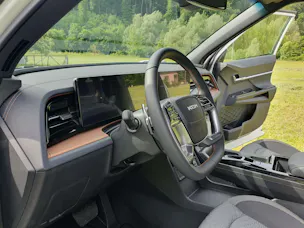 KGM -SsangYong Torres 1.5 Turbo Platinum 4WD MJ27