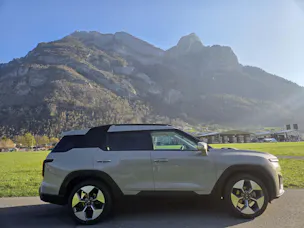 KGM -SsangYong Torres EVX Executive line