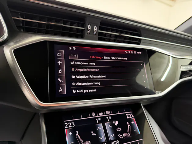 Audi A6 Avant 50 TDI Sport 286PS Midnight Black quattro tiptronic / RF-Kamera / Panoramadach / Leder / Comfortkey / Matrix-LED /