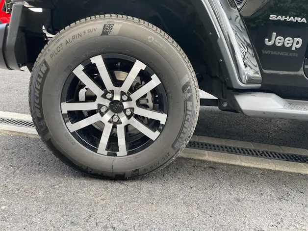 Jeep Wrangler 2.0 Sahara Automatic