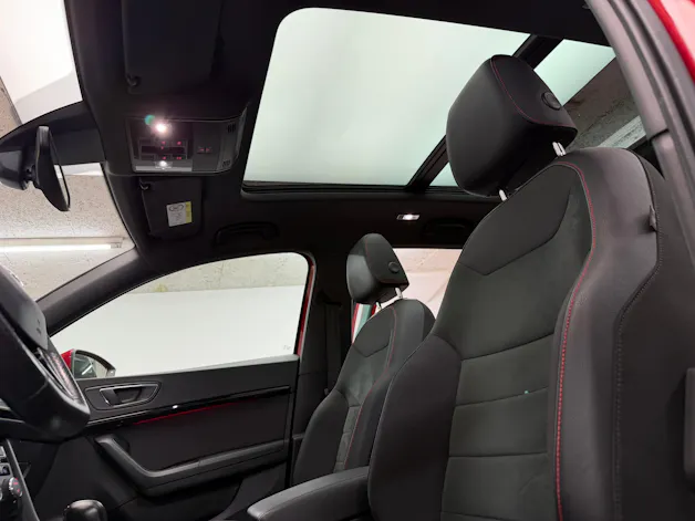 SEAT Ateca 1.5TSI EVO FR 4Drive VELVET RED DSG / Panoramadach / 360° Kamera / virtual cockpit / Beats Soundsystem / Keyless-Entry /