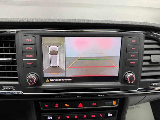 SEAT Ateca 1.5TSI EVO FR 4Drive VELVET RED DSG / Panoramadach / 360° Kamera / virtual cockpit / Beats Soundsystem / Keyless-Entry /