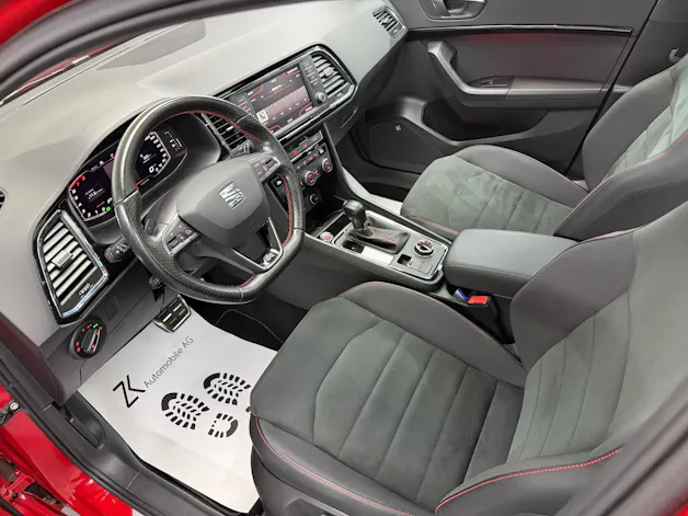 SEAT Ateca 1.5TSI EVO FR 4Drive VELVET RED DSG / Panoramadach / 360° Kamera / virtual cockpit / Beats Soundsystem / Keyless-Entry /