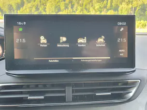 Peugeot 3008 1.2 Allure Premium GT Turbo