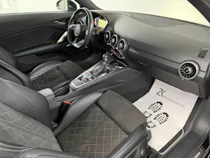 Audi TT Coupé 2.0 TFSI S-Line 230PS Midnight Black quattro S-tronic / B&O Soundsystem / Komfortschlüssel / Matrix-LED / drive select