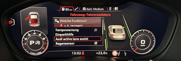 Audi TT Coupé 2.0 TFSI S-Line 230PS Midnight Black quattro S-tronic / B&O Soundsystem / Komfortschlüssel / Matrix-LED / drive select