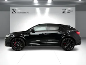 Audi RS Q3 Sportback Midnight Black quattro S tronic / Kamera / RS-Abgasanlage / Komfortschlüssel / RS-Sportsitze / B&O Sound /