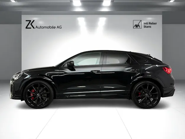 Audi RS Q3 Sportback Midnight Black quattro S tronic / Kamera / RS-Abgasanlage / Komfortschlüssel / RS-Sportsitze / B&O Sound /