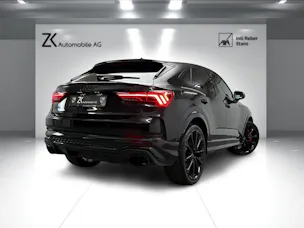 Audi RS Q3 Sportback Midnight Black quattro S tronic / Kamera / RS-Abgasanlage / Komfortschlüssel / RS-Sportsitze / B&O Sound /
