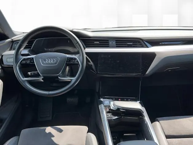 Audi e-tron 55 quattro
