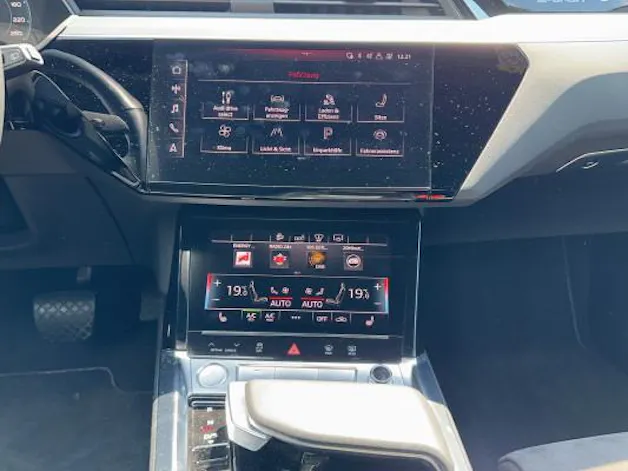 Audi e-tron 55 quattro