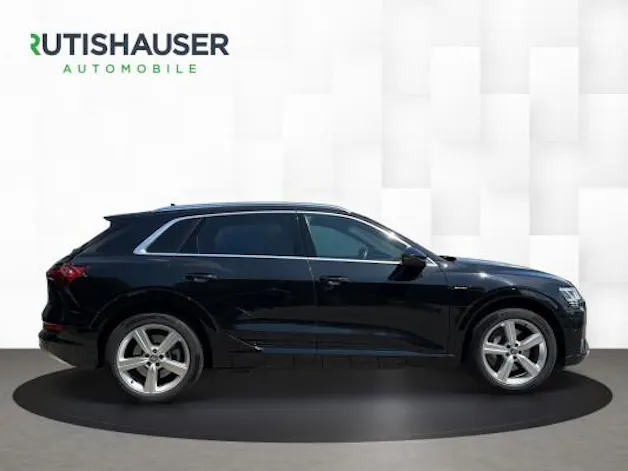 Audi e-tron 55 quattro