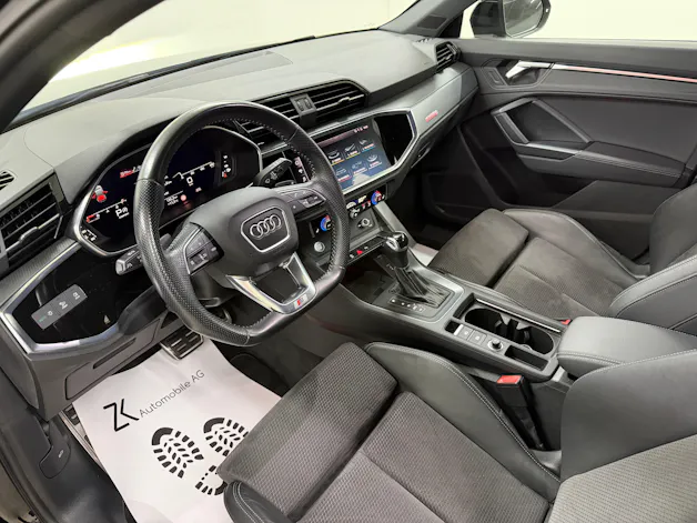Audi Q3 Sportback 40 TFSI S line quattro Midnight Black S-tronic / 360° Kamera / virtual Cockpit / Komfortschlüssel /