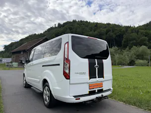 Ford Tourneo Custom 320 L1 2.0 TDCi 185 Titanium