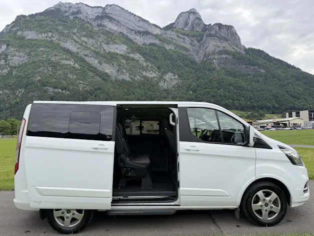 Ford Tourneo Custom 320 L1 2.0 TDCi 185 Titanium