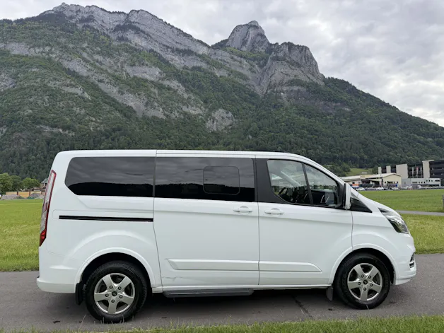 Ford Tourneo Custom 320 L1 2.0 TDCi 185 Titanium