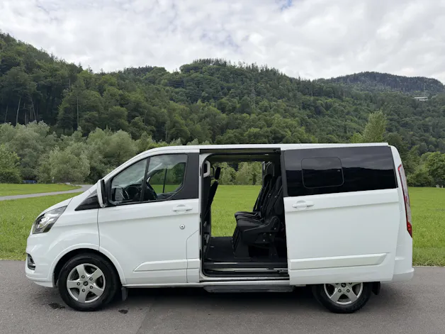 Ford Tourneo Custom 320 L1 2.0 TDCi 185 Titanium