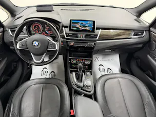 BMW 225i Active Tourer Luxury Line 231PS Steptronic ★ RF-Kamera ★ Head-Up-Display ★ Leder ★ Komfortzugang ★
